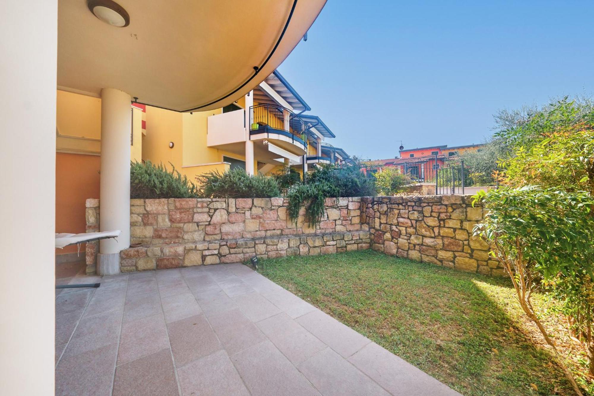 Apartmentsgarda - Corte Sant'andrea Apartment Lazise